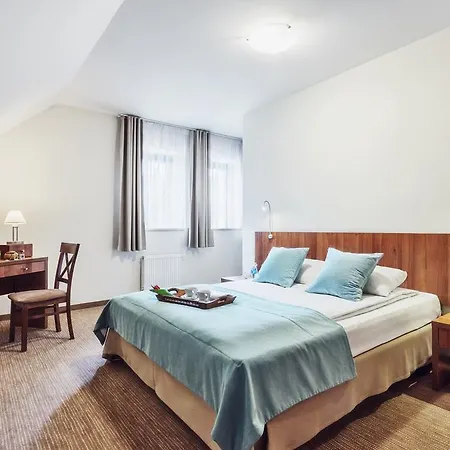 Modrzewiowy Dwor Hotel