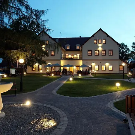 Hotel Modrzewiowy Dwor Gliwice