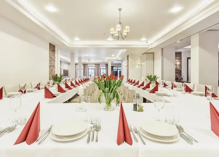 Ξενοδοχείο Modrzewiowy Dwor 3*